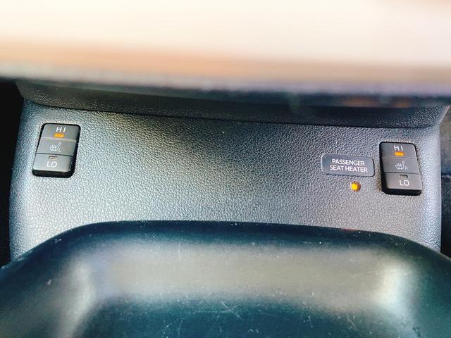 プリウス Ｓツーリングセレクション　ドライブレコーダー　ＥＴＣ　レーンアシスト　オートクルーズコントロール　バックカメラ　ナビ　ＴＶ　アルミホイール　オートマチックハイビーム　オートライト　ＬＥＤヘッドランプ　ＣＶＴ　シートヒーター（30枚目）