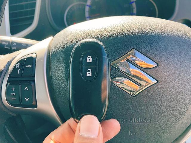 ワゴンR 20周年記念車 バックカメラ ナビ TV 衝突被害軽減システム オートライト HID スマートキー 電動格納ミラー ベンチシート CVT 盗難防止システム ABS ESC CD Bluetooth アルミホイール(40枚目)