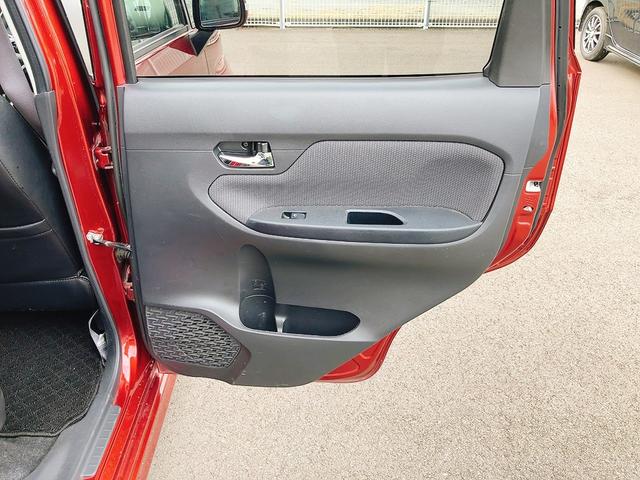 ムーヴ カスタム X ハイパーSAII ETC 衝突被害軽減システム オートライト LEDヘッドランプ スマートキー アイドリングストップ 電動格納ミラー ベンチシート CVT 盗難防止システム ABS ESC CD アルミホイール(38枚目)