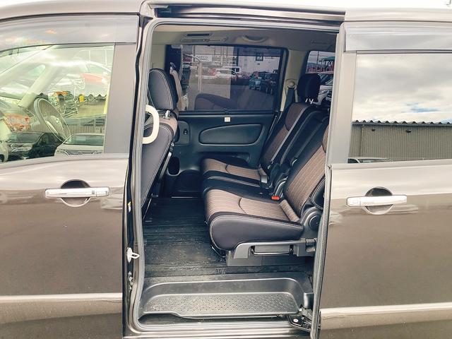 セレナ ハイウェイスター　Ｖセレクション＋セーフティ　ＳＨＶ　ＥＴＣ　オートクルーズコントロール　レーンアシスト　衝突被害軽減システム　両側電動スライドドア　オートライト　ＬＥＤヘッドランプ　スマートキー　電動格納ミラー　後席モニター　３列シート　ＣＶＴ（32枚目）