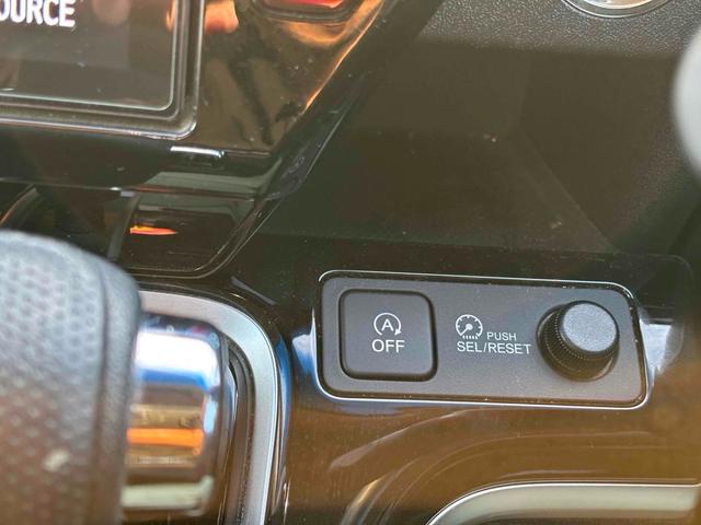 ステップワゴン モデューロＸ　ホンダセンシング　モデューロＸ、父ちゃんのセンス炸裂。ファミリーカーなのにイケイケでかっこいい。家族も惚れる走りとデザイン、父ちゃん今日も主役。（8枚目）