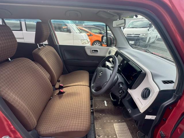 モコ Ｇ　ＥＴＣ　ＴＶ　オートライト　キーレスエントリー　ベンチシート　ＣＶＴ　盗難防止システム　ＡＢＳ　Ｂｌｕｅｔｏｏｔｈ　衝突安全ボディ　エアコン　パワーステアリング　パワーウィンドウ（19枚目）