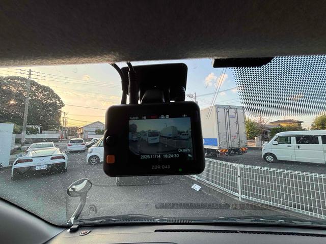 ドライブレコーダーもついています！もし事故を起こしてしまったら。そんな時に心強い味方になるのが、運転の記録を映像と音で記録するドライブレコーダーです。