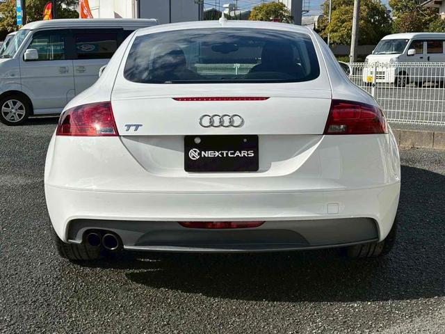 TTクーペ 40TFSI Sラインパッケージ ETC ナビ TV AT オートライト HID キーレスエントリー アルミホイール 盗難防止システム ABS CD DVD再生 Bluetooth エアコン(16枚目)