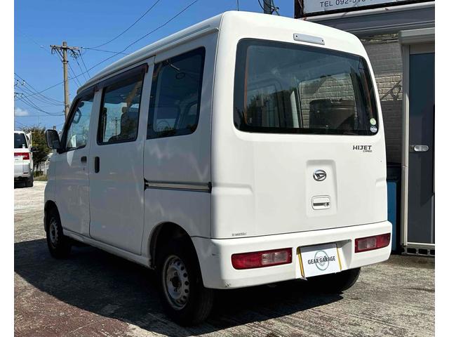 ハイゼットカーゴ ２シーター　ＡＴ　両側スライドドア　エアコン　運転席エアバッグ　助手席エアバッグ　カセット（5枚目）