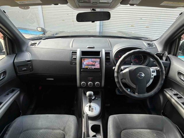 エクストレイル ２０ＧＴ　４ＷＤ　バックカメラ　ナビ　ＴＶ　アルミホイール　スマートキー　電動格納ミラー　ＣＶＴ　Ｂｌｕｅｔｏｏｔｈ　ＥＳＣ　エアコン　パワーステアリング　パワーウィンドウ（2枚目）
