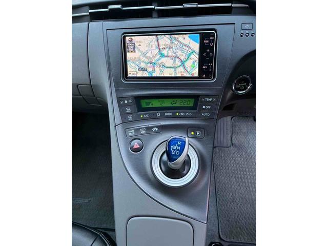 プリウス Gツーリングセレクション ETC バックカメラ ナビ TV アルミホイール ヘッドライトウォッシャー CVT スマートキー 電動格納ミラー CD DVD再生 ミュージックプレイヤー接続可 衝突安全ボディ ABS ESC(8枚目)