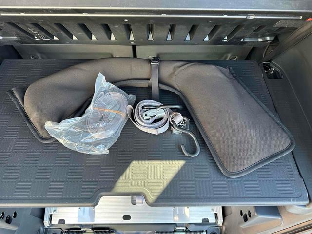 N-BOX+カスタム G 車いす仕様車 福祉車輌 ETC バックカメラ ナビ TV 衝突被害軽減システム 両側スライド・片側電動 スマートキー アイドリングストップ 電動格納ミラー オートライト HID 盗難防止システム CVT ABS(33枚目)