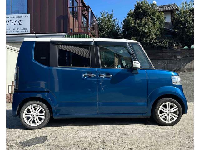 Ｎ－ＢＯＸ＋ ２トーンカラースタイル　Ｇ・Ｌパッケージ　バックカメラ　両側電動スライドドア　ナビ　ＴＶ　スマートキー　アイドリングストップ　電動格納ミラー　ベンチシート　ＣＶＴ　盗難防止システム　ＡＢＳ　ＥＳＣ　ＣＤ　Ｂｌｕｅｔｏｏｔｈ　アルミホイール（12枚目）
