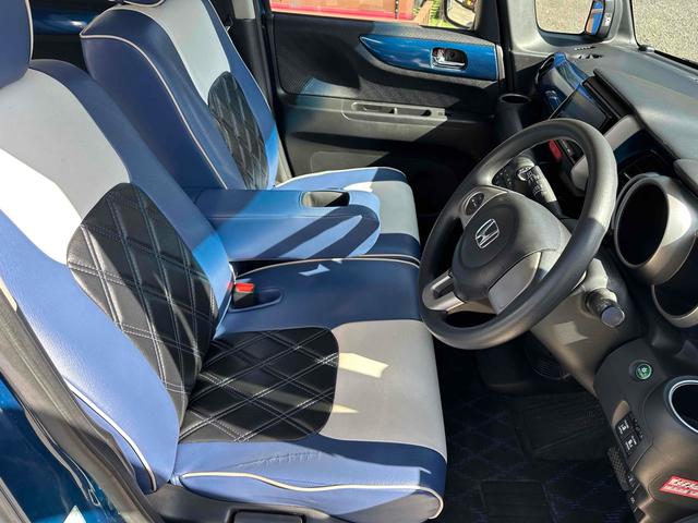 Ｎ－ＢＯＸ＋ ２トーンカラースタイル　Ｇ・Ｌパッケージ　バックカメラ　両側電動スライドドア　ナビ　ＴＶ　スマートキー　アイドリングストップ　電動格納ミラー　ベンチシート　ＣＶＴ　盗難防止システム　ＡＢＳ　ＥＳＣ　ＣＤ　Ｂｌｕｅｔｏｏｔｈ　アルミホイール（28枚目）