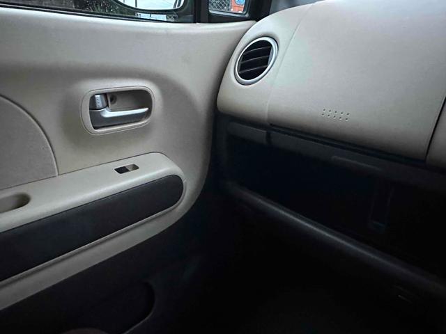 ＭＲワゴン Ｔ　スマートキー　電動格納ミラー　ベンチシート　ＡＴ　盗難防止システム　ＡＢＳ　ＣＤ　ＭＤ　アルミホイール　衝突安全ボディ　エアコン　パワーステアリング　パワーウィンドウ（22枚目）