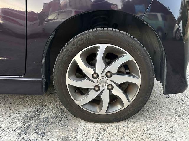 ルークス ハイウェイスター　両側スライド・片側電動　ナビ　ＴＶ　オートライト　ＨＩＤ　スマートキー　電動格納ミラー　ベンチシート　ＣＶＴ　盗難防止システム　ＡＢＳ　ＣＤ　アルミホイール　衝突安全ボディ　エアコン（32枚目）