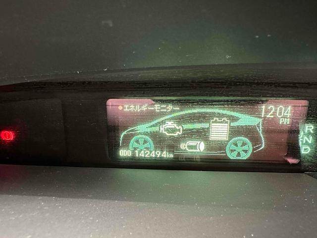 プリウス S ETC ナビ TV アルミホイール オートライト CVT スマートキー アイドリングストップ 電動格納ミラー 盗難防止システム CD 衝突安全ボディ ABS ESC エアコン パワーステアリング(38枚目)