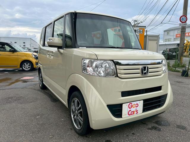 N-BOX G・Lパッケージ リヤシートスライド ポータブルナビ 全席PW ナビテレビ サイドエアバック 地TV AAC 横滑り防止 スマートキー ABS ETC キーレスE パワーステアリング 運転席エアバッグ SD(4枚目)