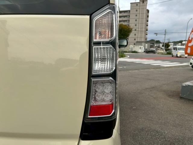 N-BOX G・Lパッケージ リヤシートスライド ポータブルナビ 全席PW ナビテレビ サイドエアバック 地TV AAC 横滑り防止 スマートキー ABS ETC キーレスE パワーステアリング 運転席エアバッグ SD(67枚目)