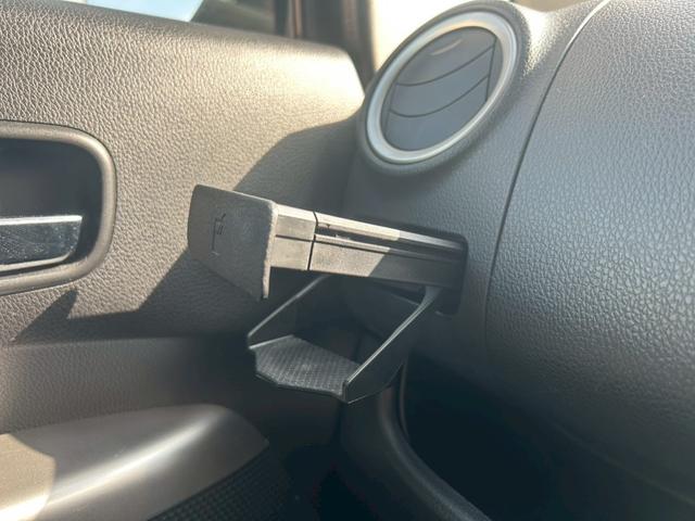 デイズ ハイウェイスター　Ｇターボ　バックモニター　ＢＬＵＥＴＯＯＴＨ　地デジＴＶ　運転席エアバッグ　電格ドアミラー　スマキー　ナビＴＶ　Ａライト　エアコン　ＡＢＳ　パワステ　キーレスエントリー　助手席エアバック　パワーウインドウ（45枚目）