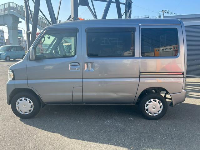 NV100クリッパーバン GX パワーステアリング エアバッグ エアコン ABS パワーウインド 助手席エアバック(8枚目)