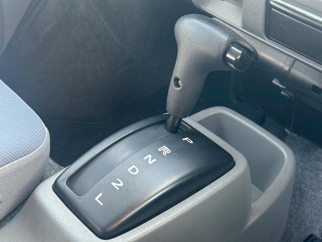 NV100クリッパーバン GX パワーステアリング エアバッグ エアコン ABS パワーウインド 助手席エアバック(41枚目)