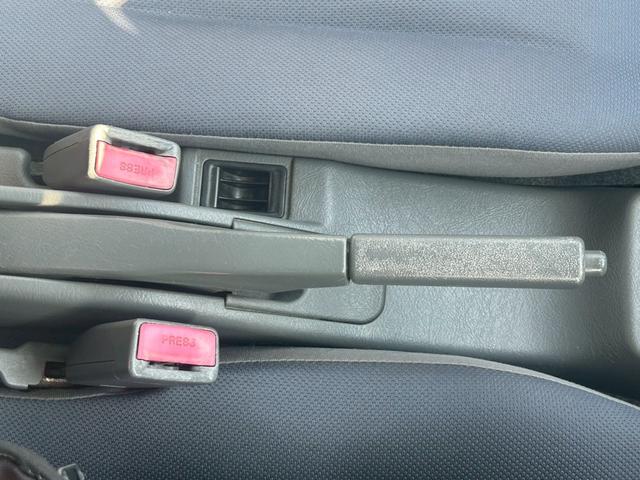 NV100クリッパーバン GX パワーステアリング エアバッグ エアコン ABS パワーウインド 助手席エアバック(42枚目)