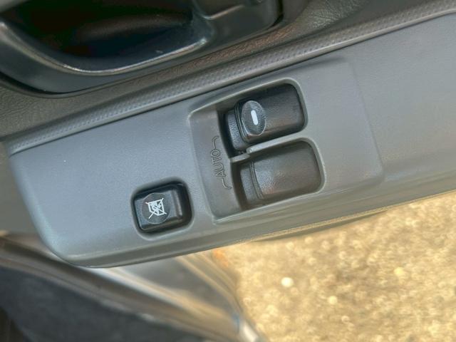 NV100クリッパーバン GX パワーステアリング エアバッグ エアコン ABS パワーウインド 助手席エアバック(57枚目)