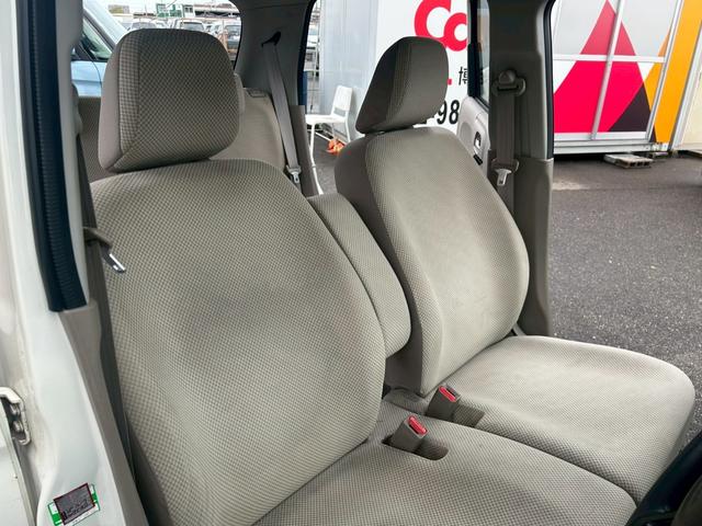 Ｎ－ＯＮＥ Ｇ・Ｌパッケージ　ポータブルナビ　ＤＶＤ再生可　ワンセグテレビ　電格ミラー　ＡＵＸ　フルオートエアコン　パワーウィンドウ　ナビＴＶ　助手席エアバック　バックカメラ　ＵＳＢ　ＥＳＣ　運転席エアバッグ　パワーステアリング（12枚目）