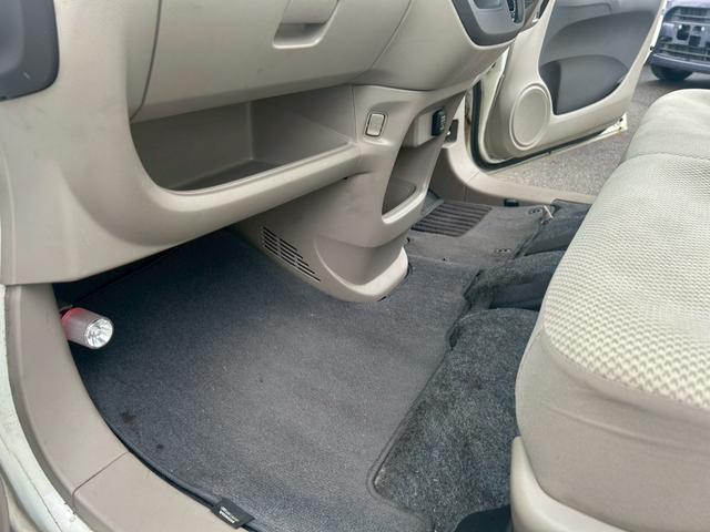 Ｎ－ＯＮＥ Ｇ・Ｌパッケージ　ポータブルナビ　ＤＶＤ再生可　ワンセグテレビ　電格ミラー　ＡＵＸ　フルオートエアコン　パワーウィンドウ　ナビＴＶ　助手席エアバック　バックカメラ　ＵＳＢ　ＥＳＣ　運転席エアバッグ　パワーステアリング（15枚目）