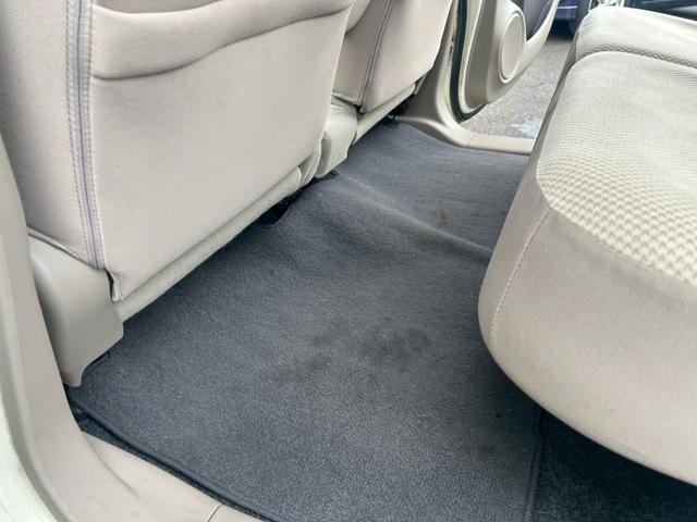 Ｎ－ＯＮＥ Ｇ・Ｌパッケージ　ポータブルナビ　ＤＶＤ再生可　ワンセグテレビ　電格ミラー　ＡＵＸ　フルオートエアコン　パワーウィンドウ　ナビＴＶ　助手席エアバック　バックカメラ　ＵＳＢ　ＥＳＣ　運転席エアバッグ　パワーステアリング（17枚目）