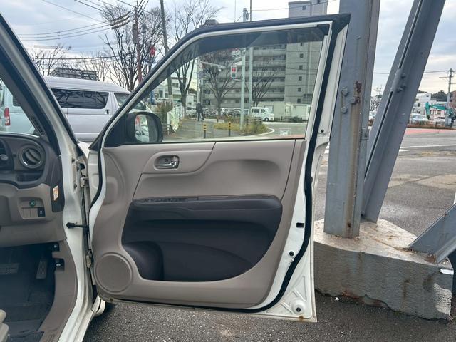 Ｎ－ＯＮＥ Ｇ・Ｌパッケージ　ポータブルナビ　ＤＶＤ再生可　ワンセグテレビ　電格ミラー　ＡＵＸ　フルオートエアコン　パワーウィンドウ　ナビＴＶ　助手席エアバック　バックカメラ　ＵＳＢ　ＥＳＣ　運転席エアバッグ　パワーステアリング（61枚目）