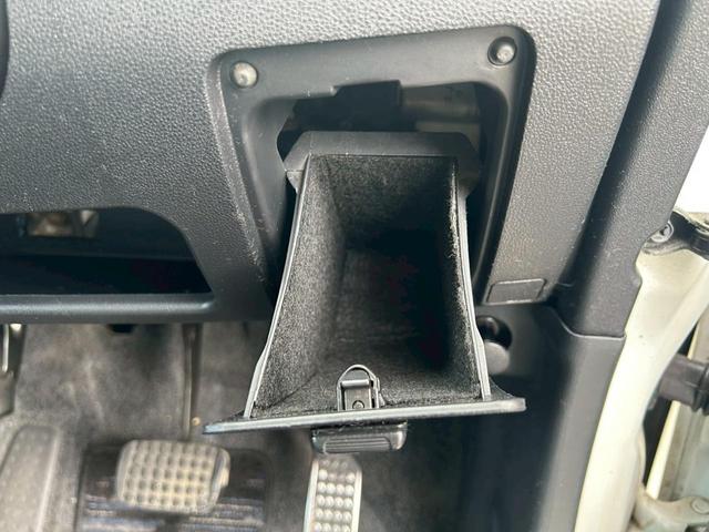 ムーヴ カスタム　Ｘリミテッド　ＡＣ　ナビＴＶ　ＰＳ　サイドエアバッグ　ワンセグテレビ　Ｂｌｕｅｔｏｏｔｈ　ＡＢＳ付　ＥＳＣ　ＳＤナビ　バックモニター　パワーウィンド　運転席助手席エアバッグ　電動ミラー　ＥＴＣ付き　ＳＲＳ（58枚目）