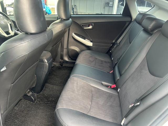 プリウス Gツーリングセレクション 純正8インチナビ バックモニター ハーフレザーシート ETC(9枚目)