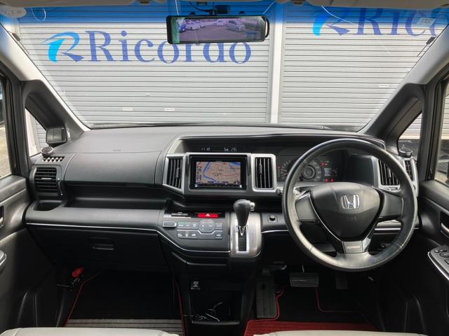 ステップワゴンスパーダ Z 社外ナビ 社外アルミホイール 車高調(8枚目)