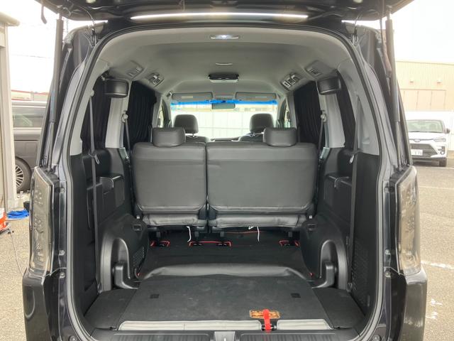 ステップワゴンスパーダ Z 社外ナビ 社外アルミホイール 車高調(15枚目)