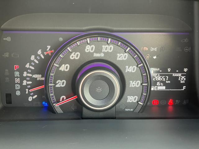 ステップワゴンスパーダ Z 社外ナビ 社外アルミホイール 車高調(20枚目)