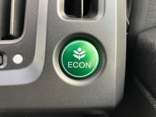 ステップワゴンスパーダ Z 社外ナビ 社外アルミホイール 車高調(26枚目)