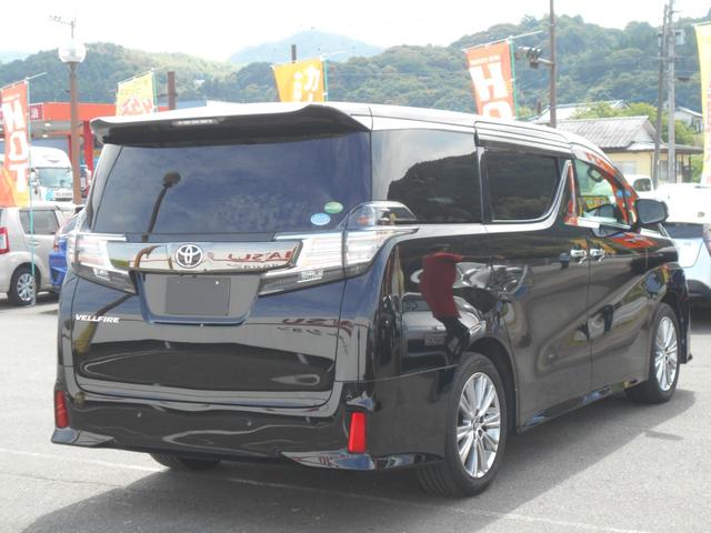 ヴェルファイア ２．５Ｚ　Ａエディション　ゴールデンアイズ　特別仕様車／ナビ／ＥＴＣ／ドライブレコーダー前後２カメラ／両側ＰＷスライドドア／ＰＷバックドア／専用ハーフレザーシート・１８インチアルミホイール／クリアランスソナー／助手席・後席シートオットマン付き（8枚目）