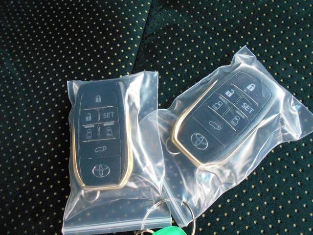ヴェルファイア ２．５Ｚ　Ａエディション　ゴールデンアイズ　特別仕様車／ナビ／ＥＴＣ／ドライブレコーダー前後２カメラ／両側ＰＷスライドドア／ＰＷバックドア／専用ハーフレザーシート・１８インチアルミホイール／クリアランスソナー／助手席・後席シートオットマン付き（70枚目）