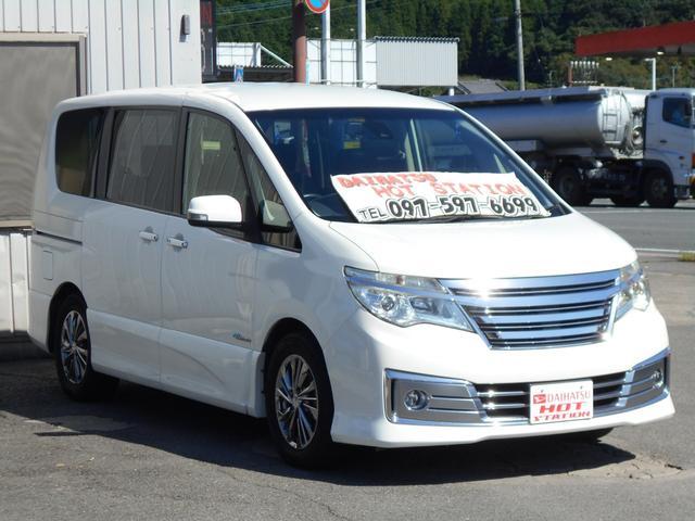 セレナ ライダー　Ｓ－ハイブリッド　ワンオーナー／禁煙車／ナビ／バックカメラ／ＥＴＣ／キーフリー／フォグランプ／オートエアコン／チルトハンドル／シートリフター／スモークドガラス／アイドリングストップ（6枚目）