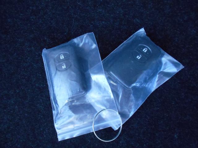 アクア Ｓ　車検２年／ナビ／禁煙車／前後ドライブレコーダー／ＥＴＣ／ＬＥＤヘッドランプ／オートライト／オートエアコン／スマートキー×２／チルトハンドル／シートリフター／ヘッドライトレベライザー／スモークドガラス（53枚目）