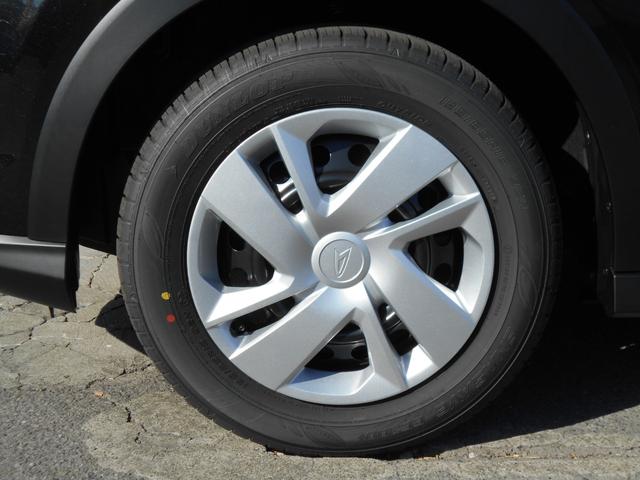 ロッキー Ｌ　登録済未使用車／バックカメラ／ステアリングリモコン／純正オプションシートカバー／フルＬＥＤヘッドランプ／衝突回避支援ブレーキ機能／車線逸脱警報機能／前後ブレーキ誤発進抑制機能／コーナーセンサー（17枚目）