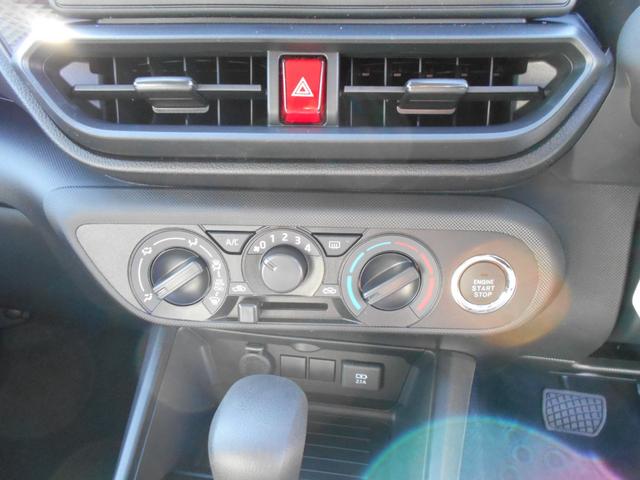 ロッキー Ｌ　登録済未使用車／バックカメラ／ステアリングリモコン／純正オプションシートカバー／フルＬＥＤヘッドランプ／衝突回避支援ブレーキ機能／車線逸脱警報機能／前後ブレーキ誤発進抑制機能／コーナーセンサー（30枚目）