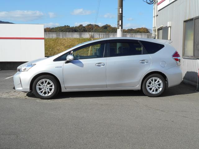 プリウスアルファ S ワンオーナー/禁煙車/ナビ/バックカメラ/ビルトインETC/スマートキー/ステアリングリモコン/オートライト/オートエアコン/LEDフォグランプ/ドライブモードセレクト/チルトハンドル/シートリフター(5枚目)