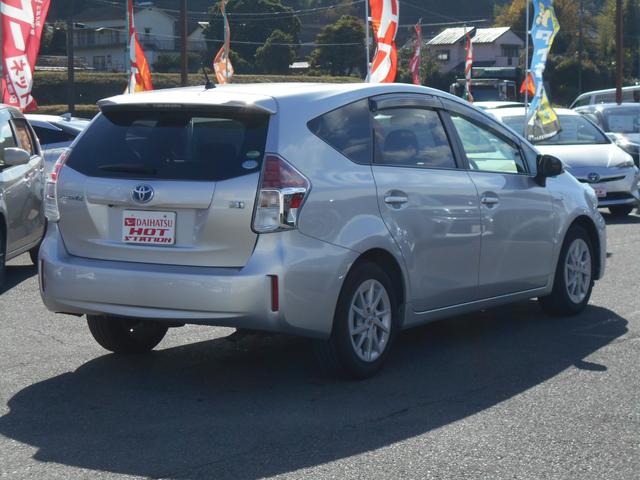 プリウスアルファ S ワンオーナー/禁煙車/ナビ/バックカメラ/ビルトインETC/スマートキー/ステアリングリモコン/オートライト/オートエアコン/LEDフォグランプ/ドライブモードセレクト/チルトハンドル/シートリフター(8枚目)