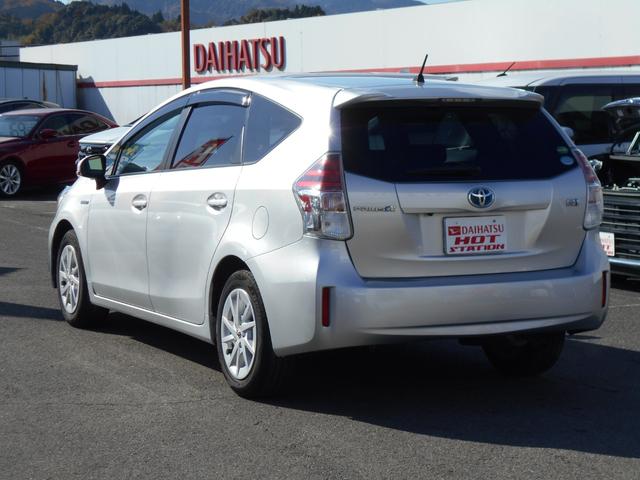 プリウスアルファ S ワンオーナー/禁煙車/ナビ/バックカメラ/ビルトインETC/スマートキー/ステアリングリモコン/オートライト/オートエアコン/LEDフォグランプ/ドライブモードセレクト/チルトハンドル/シートリフター(9枚目)