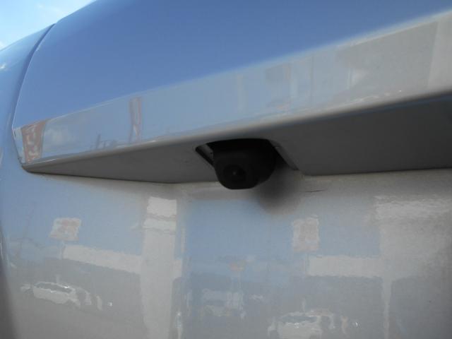 プリウスアルファ S ワンオーナー/禁煙車/ナビ/バックカメラ/ビルトインETC/スマートキー/ステアリングリモコン/オートライト/オートエアコン/LEDフォグランプ/ドライブモードセレクト/チルトハンドル/シートリフター(11枚目)