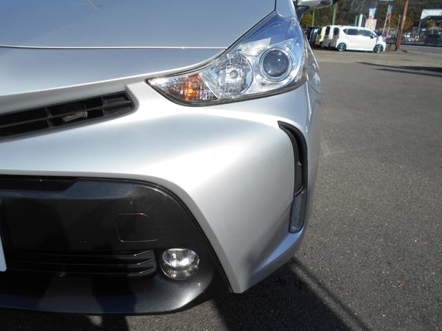 プリウスアルファ S ワンオーナー/禁煙車/ナビ/バックカメラ/ビルトインETC/スマートキー/ステアリングリモコン/オートライト/オートエアコン/LEDフォグランプ/ドライブモードセレクト/チルトハンドル/シートリフター(13枚目)