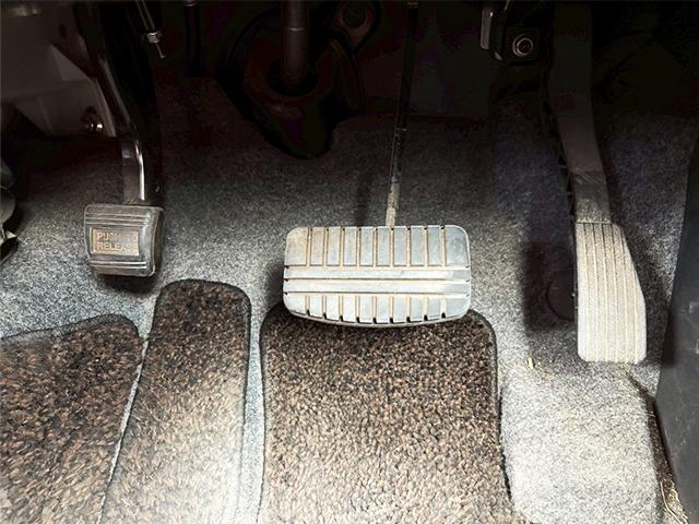 デイズ ハイウェイスター　Ｖセレクション＋セーフティ　盗難防止装置　パワーウィンドウ　オートエアコン　衝突安全ボディ　スマートキー　パワーステアリング　ＡＢＳ　バックカメラ　シートヒーター　アイドリングストップ　サイドカメラ　ベンチシート（55枚目）