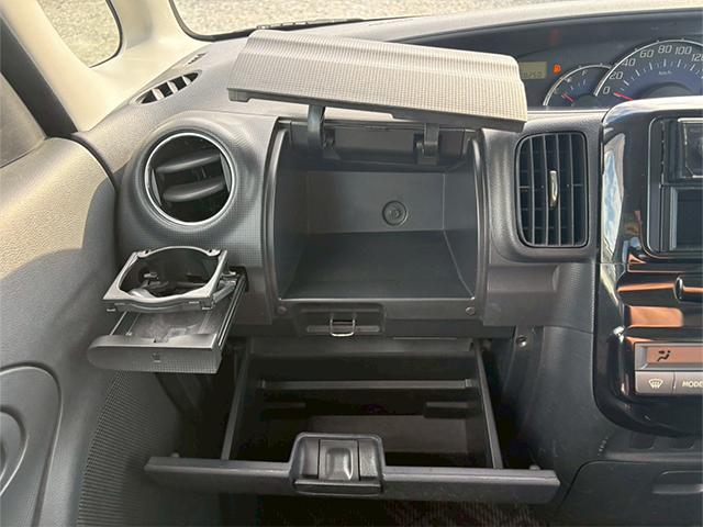タント カスタムＬ　運転席エアバック　インテリキー　盗難防止装置　パワーウインドウ　ＡＢＳ付き　パワーステアリング　キーレスエントリー　衝突安全ボディ　ベンチシート　エアコンＯＫ　助手席エアバッグ（55枚目）