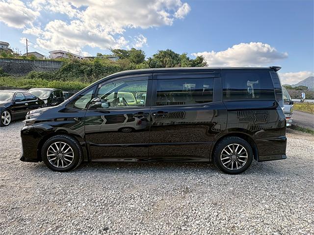 営業時間１０時〜１９時　ご連絡頂ければ時間外も対応可能です。