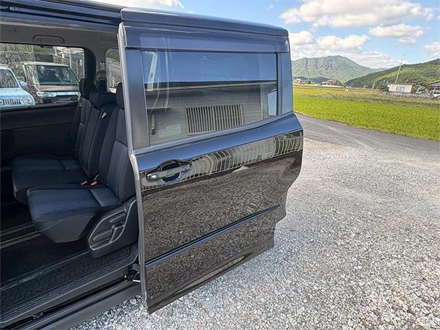 中古車は１台１台程度が違うため、写真だけではわからない部分が多少あります。是非ご連絡・ご来店いただき現車確認して下さい。