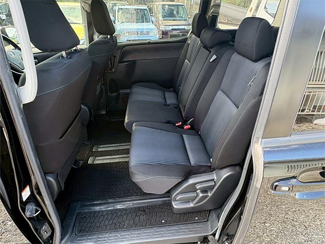 営業時間１０時〜１９時　ご連絡頂ければ時間外も対応可能です。